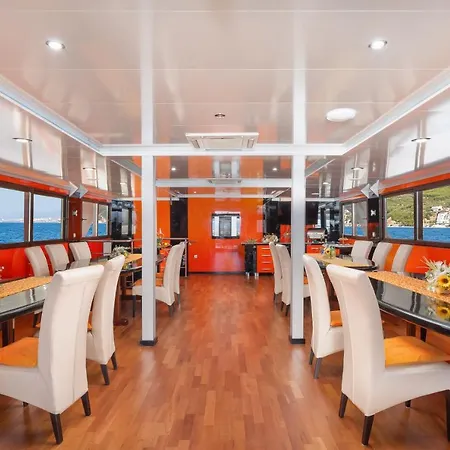 Private Cruise Split